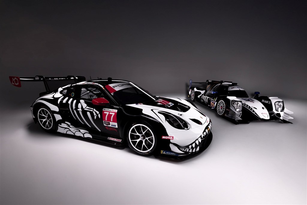 Til klassikeren Petit Le Mans har den populære bil fået en særlig halloween bemaling, samt et nyt kælenavn - Skeleton Rexy. 
(Foto: Michael Christensen Press)